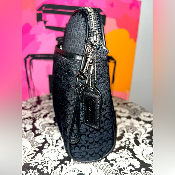 Coach Black Signature C Large Cosmetic Case Toiletry Travel Bag Unisex F05094 - Picture 3 of 10